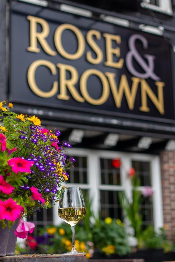 בברלי Rose & Crown Rooms מראה חיצוני תמונה
